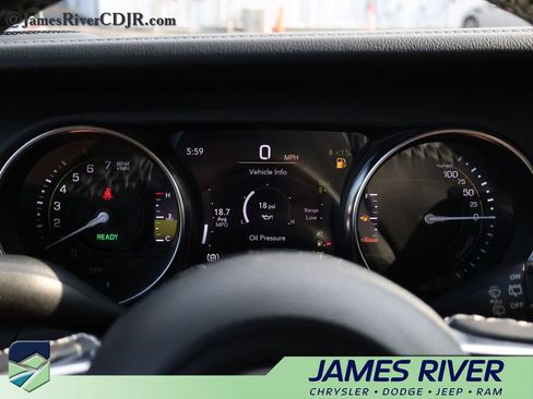 Used 2023 Jeep Wrangler Unlimited Sahara w/ Cold Weather Group AWD/4WD image 28