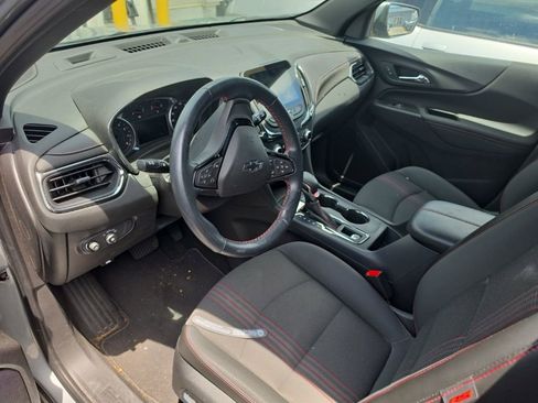 Used 2024 Chevrolet Equinox RS FWD image 4