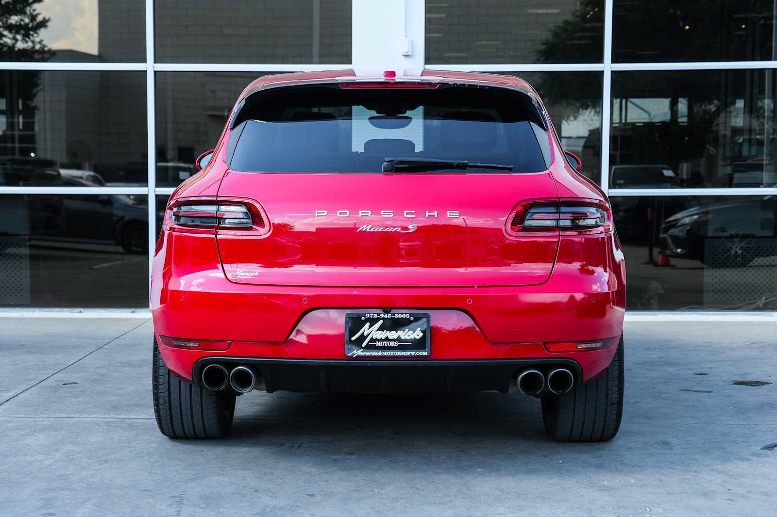 Used 2018 Porsche Macan S AWD/4WD image 11