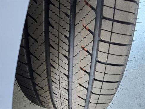 New 2025 Nissan Altima 2.5 SR w/ SR Premium Package image 28