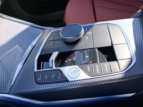 New 2026 BMW 330i Sedan w/ Convenience Package RWD image 10