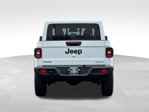 New 2026 Jeep Gladiator Sport AWD/4WD image 6
