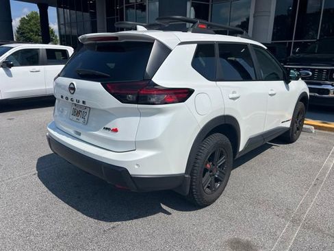 Used 2025 Nissan Rogue SV w/ Rock Creek Premium Package AWD/4WD image 4