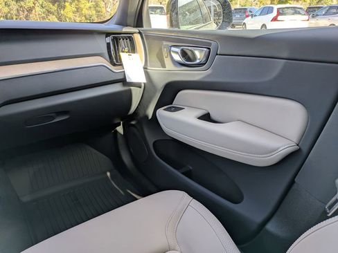 New 2026 Volvo XC60 B5 Plus w/ Protection Package Premier image 8