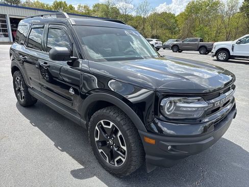 Used 2021 Ford Bronco Sport Outer Banks w/ Outer Banks Package (96D) image 1