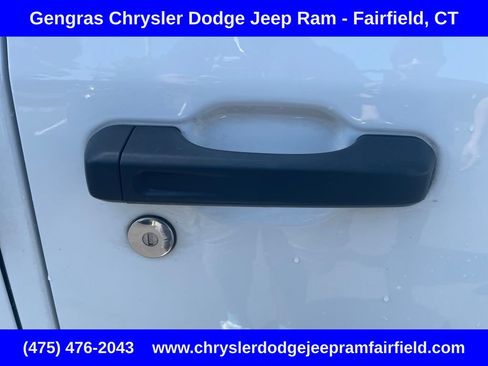 Used 2022 Jeep Wrangler Unlimited Sport AWD/4WD image 11