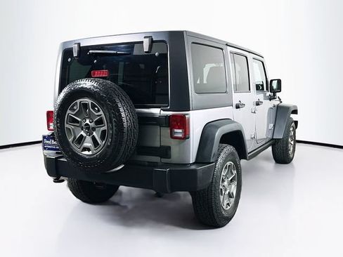 Used 2018 Jeep Wrangler Unlimited Rubicon w/ Cold Weather Group AWD/4WD image 11