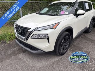Used 2023 Nissan Rogue SV AWD/4WD video 4