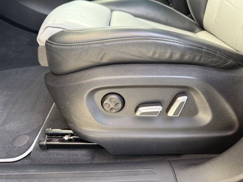 Used 2016 Audi Q5 3.0T Prestige w/ Prestige Package image 5