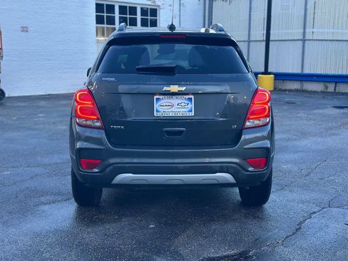 Used 2018 Chevrolet Trax LT w/ Driver Confidence Package FWD image 4