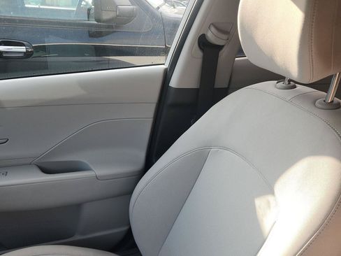 Used 2025 Hyundai Kona SEL AWD/4WD image 18