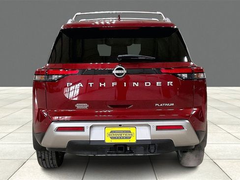 Used 2024 Nissan Pathfinder Platinum w/ Cargo Package image 4
