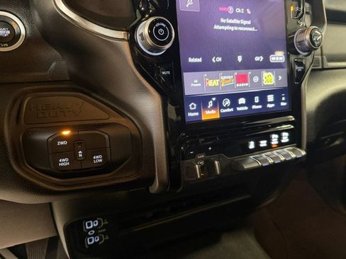 Used 2025 RAM 2500 Big Horn AWD/4WD image 49