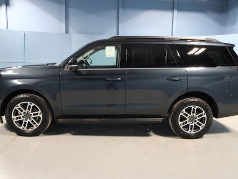 New 2026 Ford Expedition Active image 29