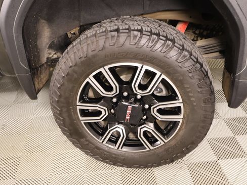 Used 2022 GMC Sierra 2500 AT4 w/ AT4 Preferred Package AWD/4WD image 20