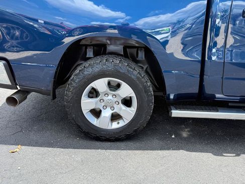 Used 2019 RAM 1500 Big Horn AWD/4WD image 8