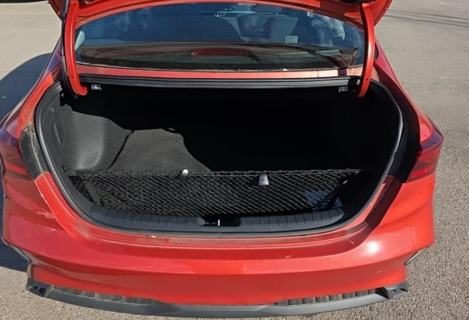 Used 2023 Kia Forte LXS FWD image 9