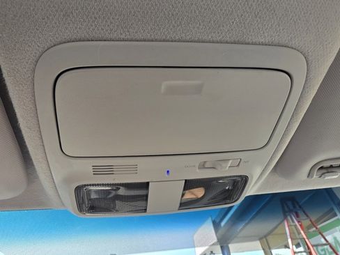 Used 2013 Subaru Forester 2.5X image 19