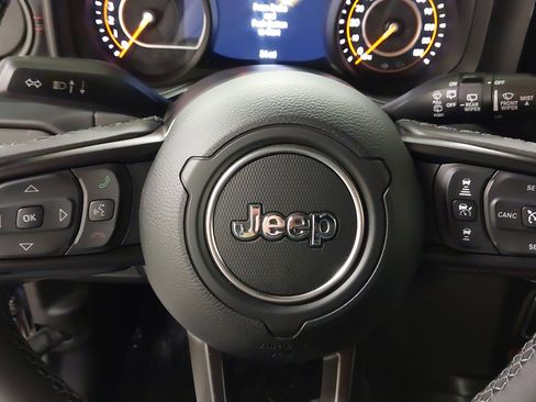 New 2026 Jeep Wrangler Unlimited Rubicon image 35