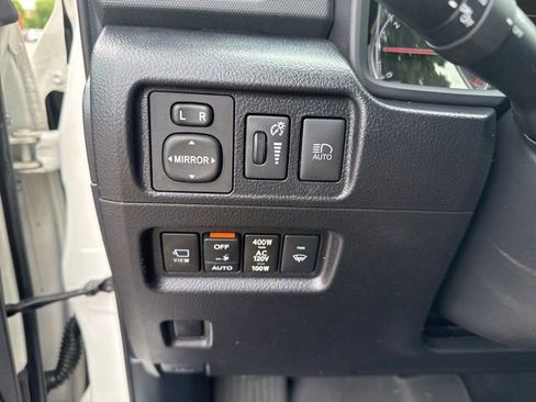 Used 2023 Toyota 4Runner Limited AWD/4WD image 27