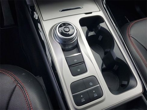 Used 2022 Ford Explorer ST-Line w/ Class IV Trailer Tow Package image 29