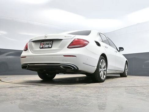 Used 2017 Mercedes-Benz E 300 4MATIC image 50
