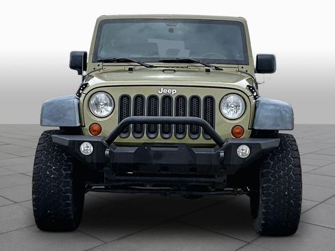 Used 2013 Jeep Wrangler Sport AWD/4WD image 4