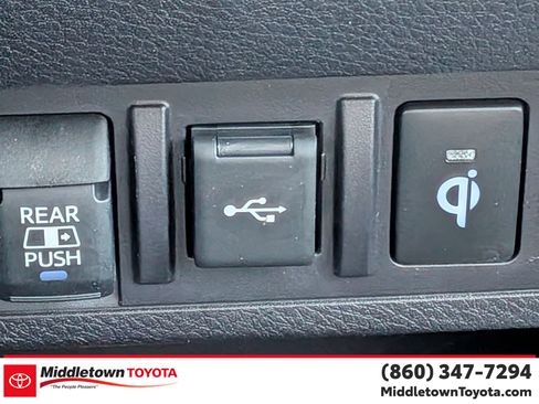 Used 2023 Toyota Tacoma TRD Sport image 22