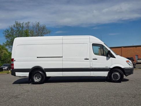 Used 2013 Mercedes-Benz Sprinter 3500 w/ Premium Pkg image 10