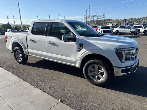 Used 2025 Ford F150 Lariat AWD/4WD image 2