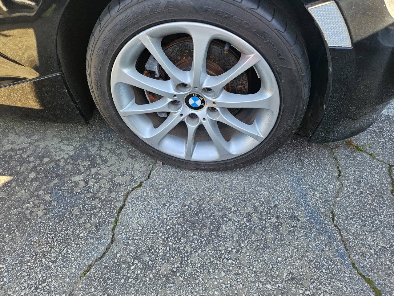 Used 2006 BMW Z4 3.0i RWD image 12