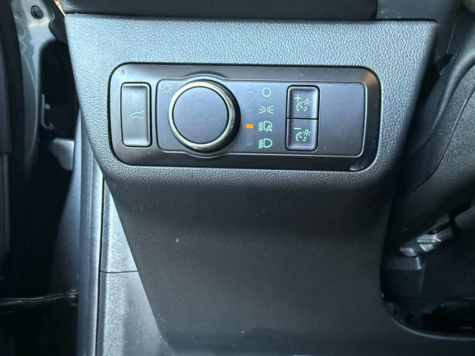 Used 2023 Ford Escape Active w/ Tech Pack #2 AWD/4WD image 13
