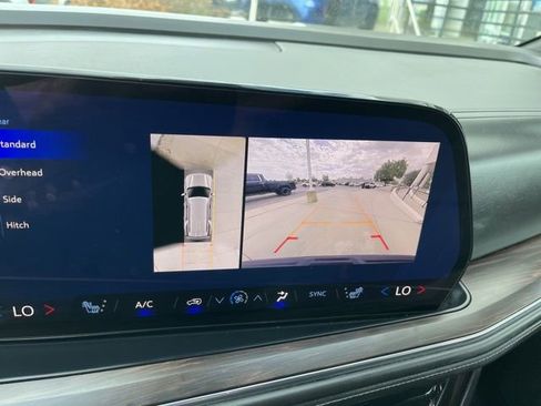 Used 2025 Chevrolet Tahoe LT AWD/4WD image 10