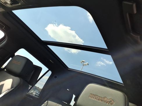 New 2026 Chevrolet Tahoe High Country image 9