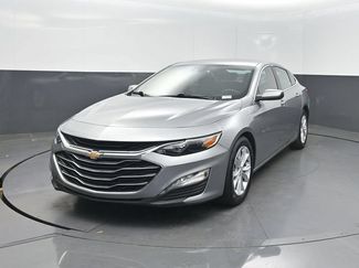 Used 2025 Chevrolet Malibu LT FWD video 1
