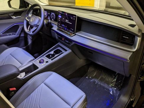 New 2026 Volkswagen Tiguan SE AWD/4WD image 21