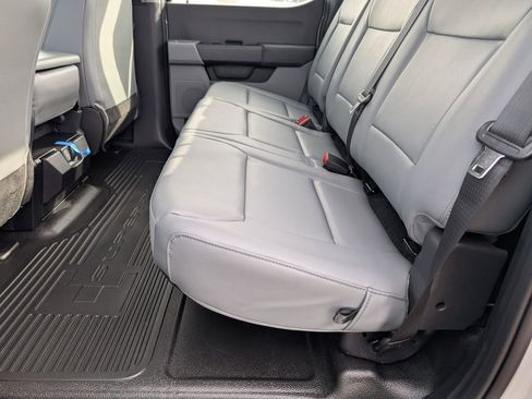 New 2026 Ford F250 XL w/ XL Chrome Package image 6