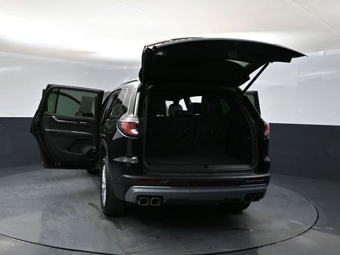 Used 2024 GMC Acadia Elevation AWD/4WD image 34