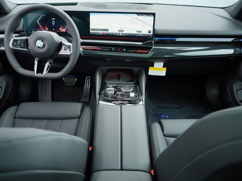 New 2026 BMW 530i w/ M Sport Package image 13