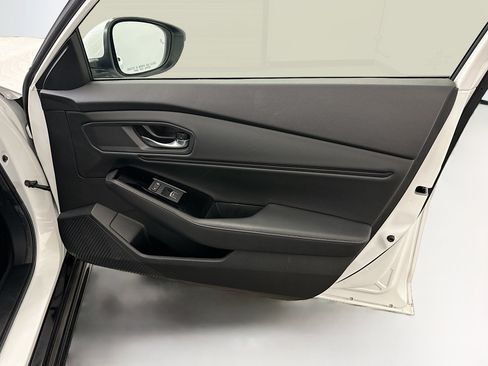 Used 2023 Honda Accord Touring image 33