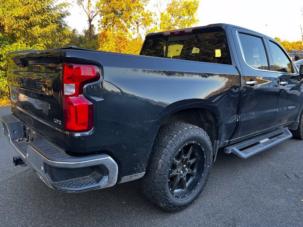 Used 2023 Chevrolet Silverado 1500 LTZ w/ LTZ Premium Package AWD/4WD image 4