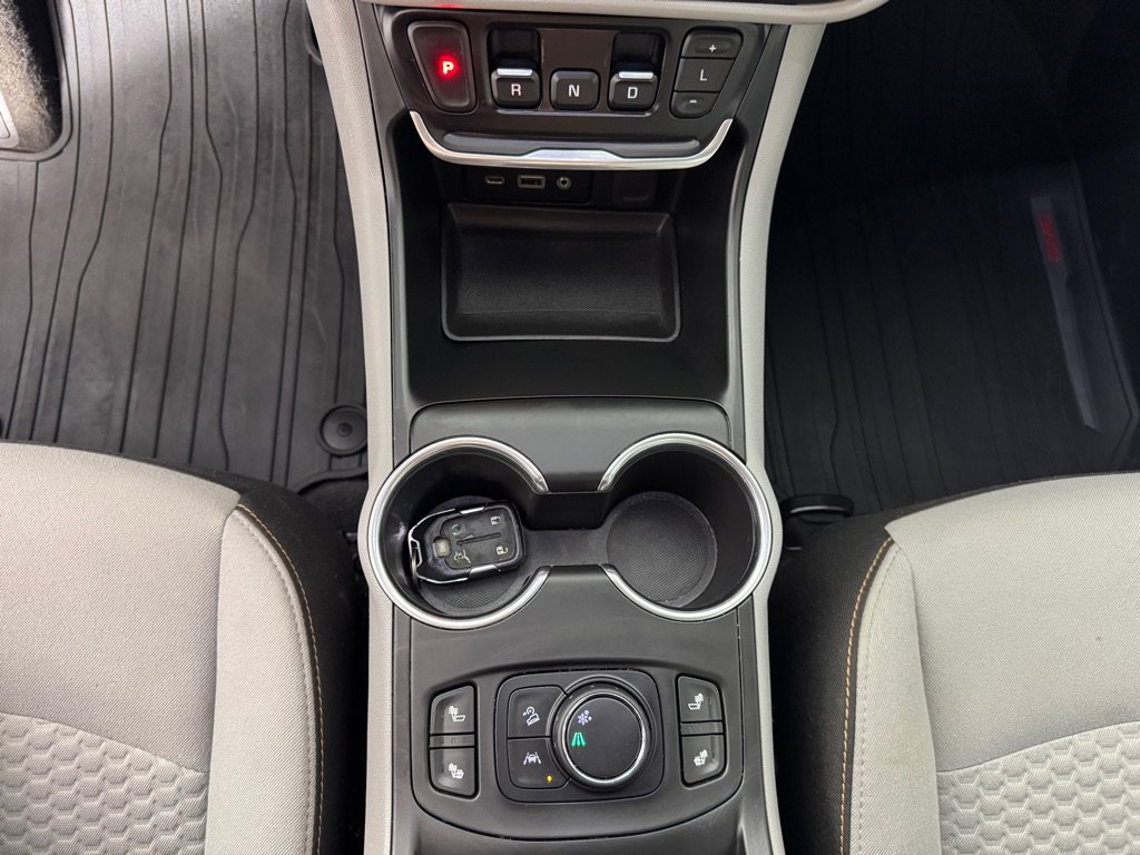 Used 2020 GMC Terrain SLE w/ Driver Convenience Package FWD image 18