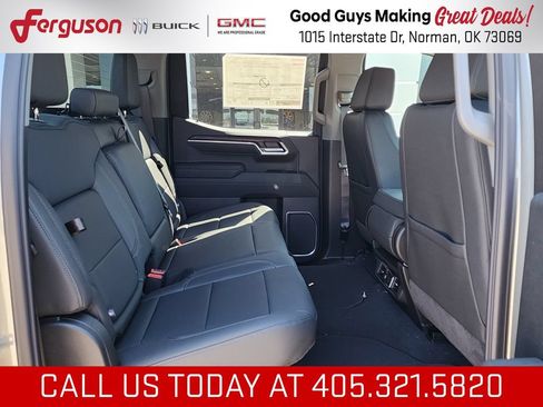 New 2026 GMC Sierra 1500 SLT w/ X31 Off-Road Package AWD/4WD image 43
