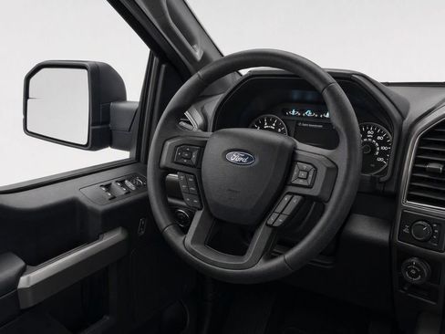 Used 2019 Ford F150 XLT w/ Equipment Group 302A Luxury AWD/4WD image 29