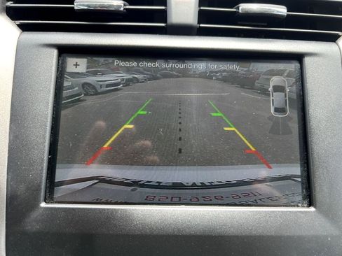 Used 2018 Ford Fusion SE w/ Fusion SE Technology Package image 15