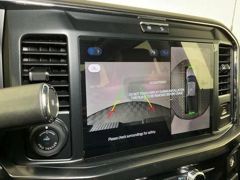 New 2026 Ford F250 Lariat w/ Black Appearance Package image 24