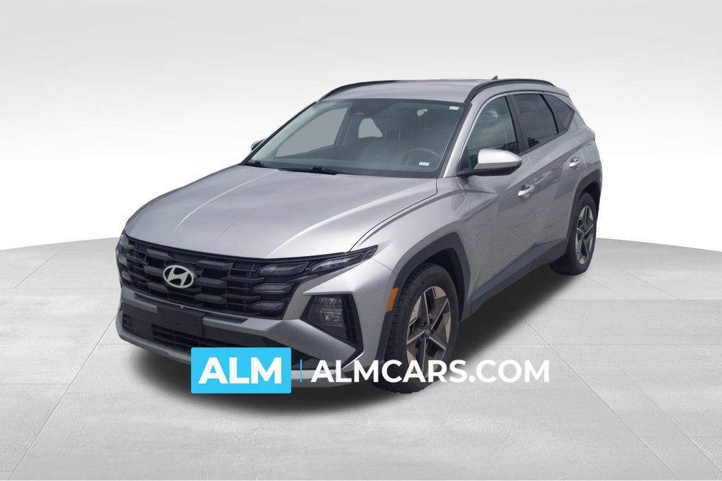 Certified 2025 Hyundai Tucson SEL FWD image 1