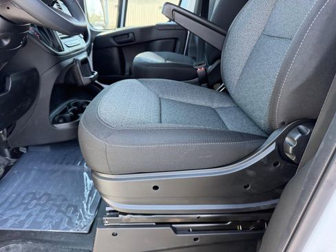 New 2026 RAM ProMaster 2500 w/ Convenience Group image 20