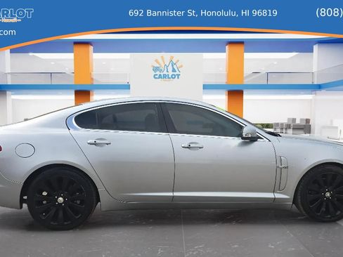 Used 2009 Jaguar XF Premium RWD image 3