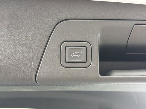 New 2025 Buick Envision Sport Touring image 17